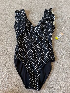 NWT Summersalt Size 10 The Ruffle Backflip Nero Dot One Piece Swimsuit
